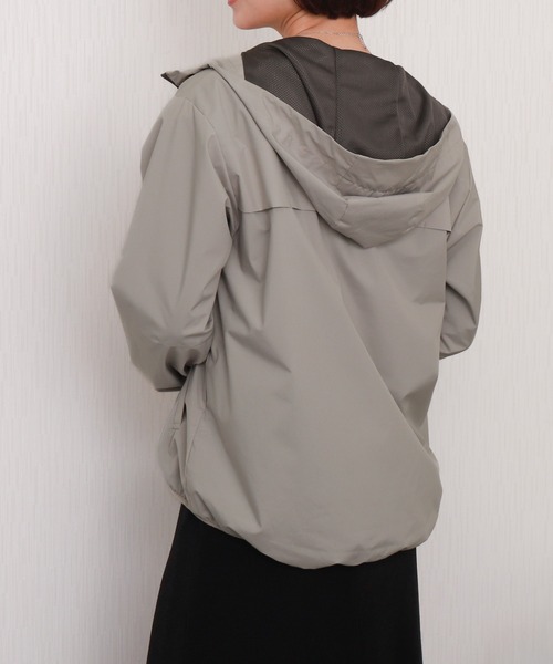 libelle more（リベル モア）の「【撥水加工】防風フード付きブルゾン（ブルゾン・レディース・アイボリー/グレイッシュベージュ/オリーブ/ブラック/ピンク・M/L）」の17枚目の写真