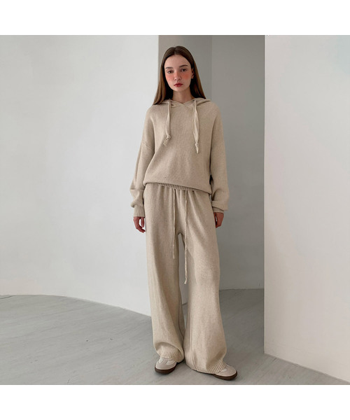 VASCARA（バスカラ）の「[SET] Loose Fit Hoodie+Pants Knit Set-up (4colors)（ニット/セーター・レディース・アイボリー/ブラック/ブラウン/ベージュ・FREE）」の4枚目の写真