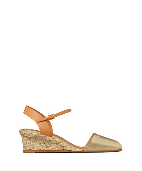TORY BURCH(トリーバーチ)の「クローズドトゥ エスパドリーユ(サンダル・レディース・ゴールド・26cm/25.5cm)」の2枚目の写真
