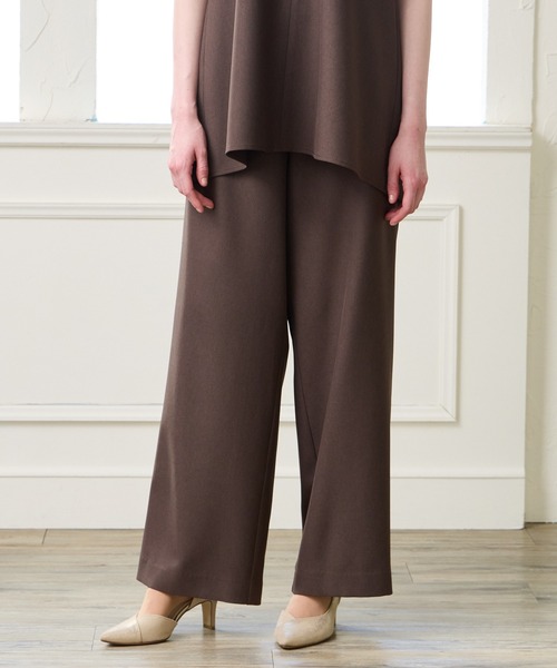 AIMER（エメ）の「ツイルストレッチワイドパンツ【セットアップ可能】（その他パンツ・レディース・ブラック/ブラウン・MEDIUM）」の2枚目の写真