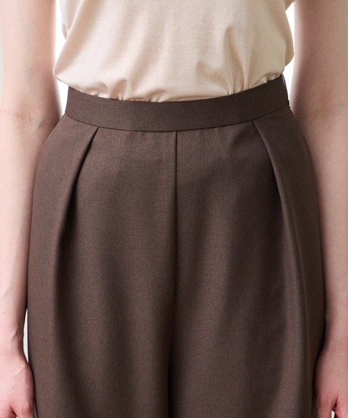 AIMER（エメ）の「ツイルストレッチワイドパンツ【セットアップ可能】（その他パンツ・レディース・ブラック/ブラウン・MEDIUM）」の5枚目の写真