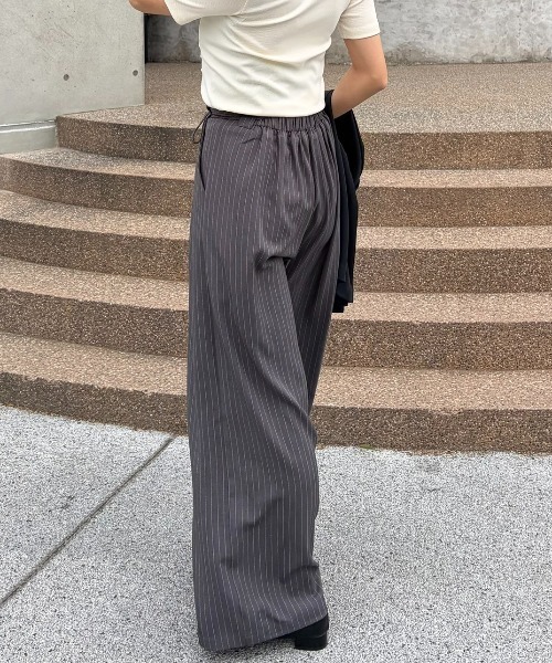SOYEN(ソイエン)の「ダブルドロストワイドパンツ/セットアップ可 イージースラックス ピンストライプ 無地(スラックス・レディース・グレー/チャコール・F)」の21枚目の写真