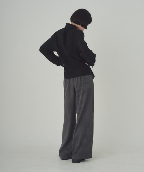 SOYEN(ソイエン)の「ダブルドロストワイドパンツ/セットアップ可 イージースラックス ピンストライプ 無地(スラックス・レディース・グレー/チャコール・F)」の13枚目の写真