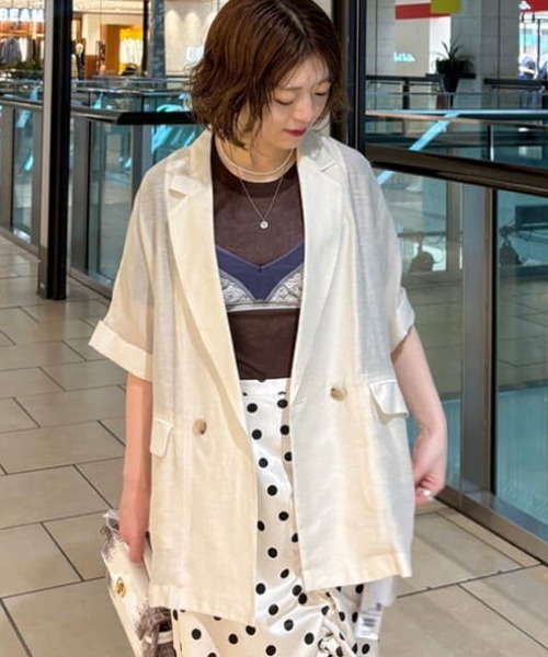 Ray BEAMS(レイビームス)の「【7/31値下げ】リンクル ドルマン 2ボタン ダブル ジャケット(テーラードジャケット・レディース・ブラック/オフホワイト・1/0)」の1枚目の写真