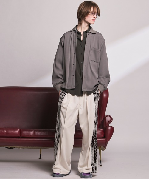 MAISON SPECIAL（メゾンスペシャル）の「《UNISEX》【PERTEX】Regular Collar Prime-Over Long Sleeve Shirt/【パーテックス】レギュラーカラープライムオーバーロングスリーブシャツ【MAISON SPECIAL/メゾンスペシャル】■セットアップ対応■（シャツ/ブラウス・メンズ・グレー/チャコールグレー/ブラック・0/1/2）」の7枚目の写真