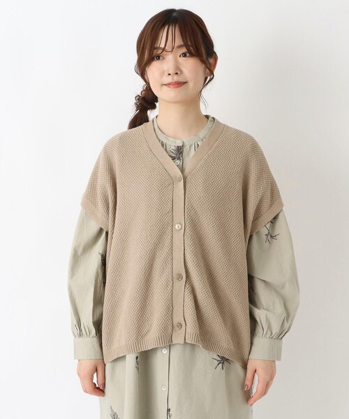 one'sterrace(ワンズテラス)の「鹿の子編み 肩落ちニットベスト(ベスト・レディース・アイボリー系8/ブラック系8/ベージュ系8・02)」の14枚目の写真