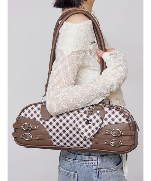 EMODA（エモダ）の「ワイドボストンベルトショルダーバッグ（ハンドバッグ・レディース・ブラック/ブラウン/ホワイト・FREE）」の4枚目の写真