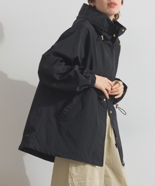 Fizz（フィズ）の「ナイロンワッシャーマウンテンパーカー（マウンテンパーカー・レディース・ライトカーキ/アイボリー/ブラック・M）」の13枚目の写真
