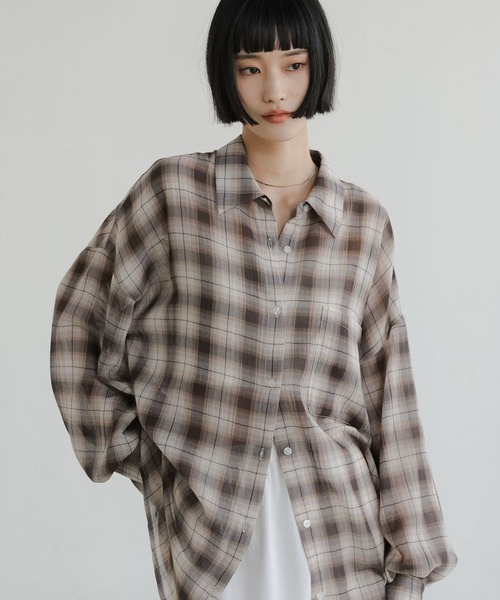 LOWRYS FARM(ローリーズファーム)の「シアーチェックシャツロング 647623(シャツ/ブラウス・レディース・ブルー/ブラウン/ベージュ・FREE)」の1枚目の写真