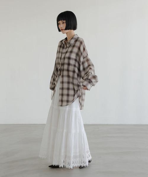 LOWRYS FARM(ローリーズファーム)の「シアーチェックシャツロング 647623(シャツ/ブラウス・レディース・ブルー/ブラウン/ベージュ・FREE)」の10枚目の写真