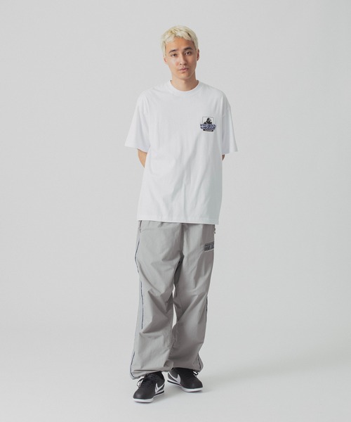 XLARGE（エクストララージ）の「GRAFFITI OG S/S TEE（Tシャツ/カットソー・メンズ・ブラック/ホワイト/ネイビー・S/M/L/XL）」の11枚目の写真
