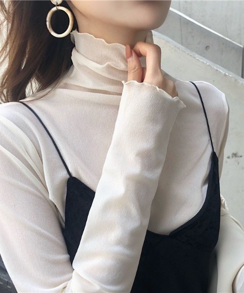 Beststore(ベストストア)の「トップス シアーブラウス 透け感タートル(シャツ/ブラウス・レディース・ライトブラウン/ブラック/グレー/ホワイト/ライトベージュ・FREE)」の2枚目の写真