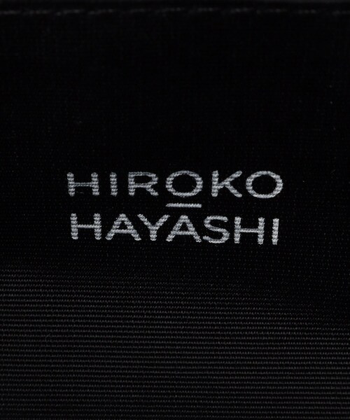 HIROKO HAYASHI(ヒロコハヤシ)の「TRIS(トリス)ショルダーバッグS(ショルダーバッグ・レディース・オフホワイト・00)」の13枚目の写真