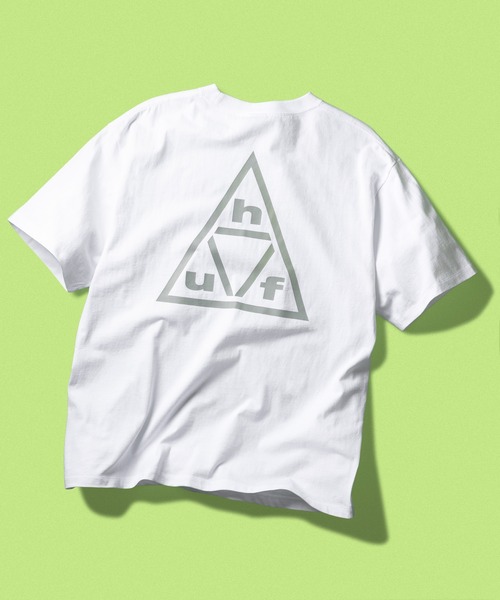 HUF(ハフ)の「TRIPLE TRIANGLE TEE(Tシャツ/カットソー・メンズ・ブラック/ダークグリーン/ホワイト/パープル系その他・S/M/L/XL/XXL)」の1枚目の写真