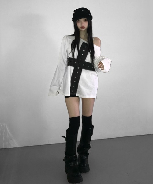 THEAIRTOWN（ジエアタウン）の「pinter bless cross loose top（スウェット・レディース・ホワイト・FREE）」の5枚目の写真
