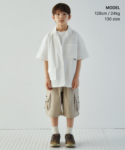 MUSINSA STANDARD KIDS（ムシンサスタンダードキッズ）の「[シティレジャー] CN オーバーサイズ グラシス ポケット 半袖シャツ [ホワイト]（シャツ/ブラウス・レディース・その他・110/120/130/140/150/160）」の2枚目の写真