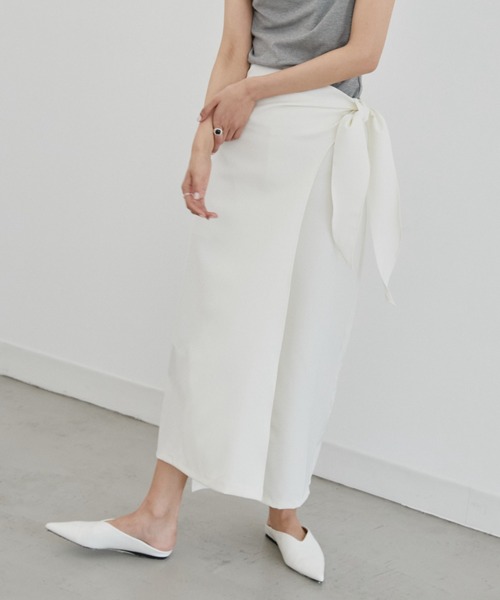 DRWCYS（ドロシーズ）の「ラップタイナロースカート（スカート・レディース・アイボリー/チャコールグレー・FREE）」の5枚目の写真