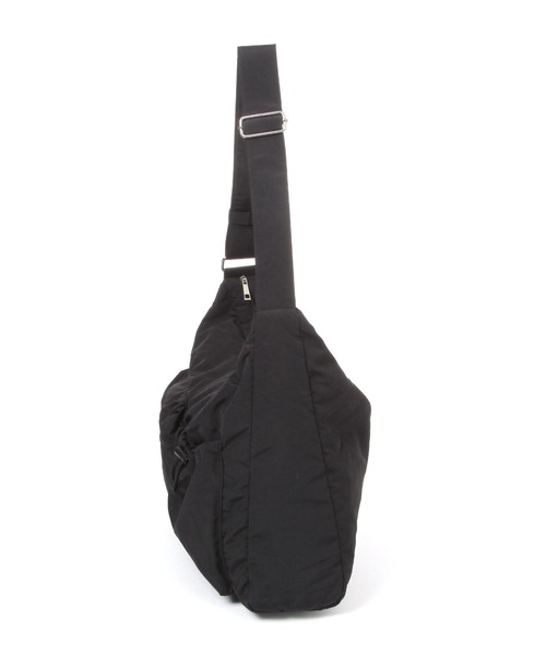 LAKOLE（ラコレ）の「マルチポケットミドルショルダーバッグ / 665235（ショルダーバッグ・メンズ・グレー/ブラック・FREE）」の6枚目の写真