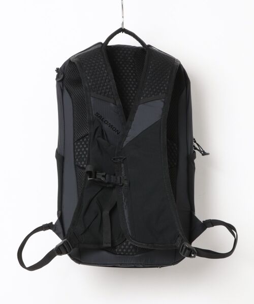 SALOMON（サロモン）の「SALOMON/サロモン バックパック XT 15 エックスティー15L LC2857900/LC2858200（バックパック/リュック・メンズ・ブラック/グレー・FREE）」の3枚目の写真