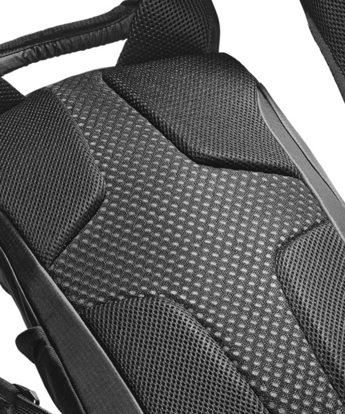 SALOMON（サロモン）の「SALOMON/サロモン バックパック XT 15 エックスティー15L LC2857900/LC2858200（バックパック/リュック・メンズ・ブラック/グレー・FREE）」の6枚目の写真