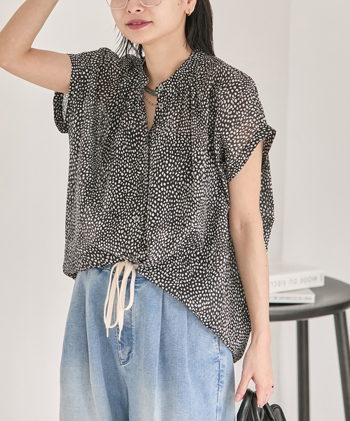 JOURNAL STANDARD(ジャーナルスタンダード)の「《追加》80ローンタックボリュームシャツ(シャツ/ブラウス・レディース・ブラック系その他/ベージュ・FREE)」の13枚目の写真
