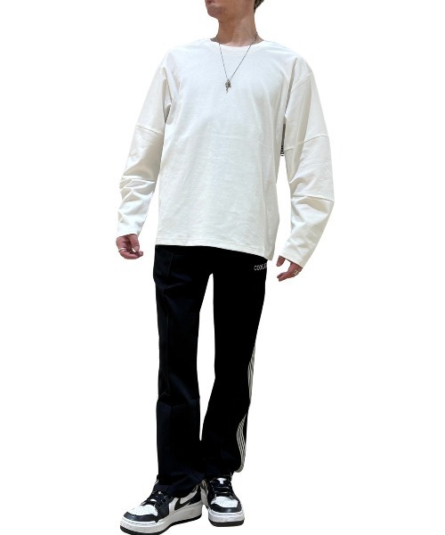 COOK JEANS(クックジーンズ)の「2WAYテープTシャツ(Tシャツ/カットソー・メンズ・バーガンディー/ブラック/ホワイト・LARGE/MEDIUM)」の5枚目の写真
