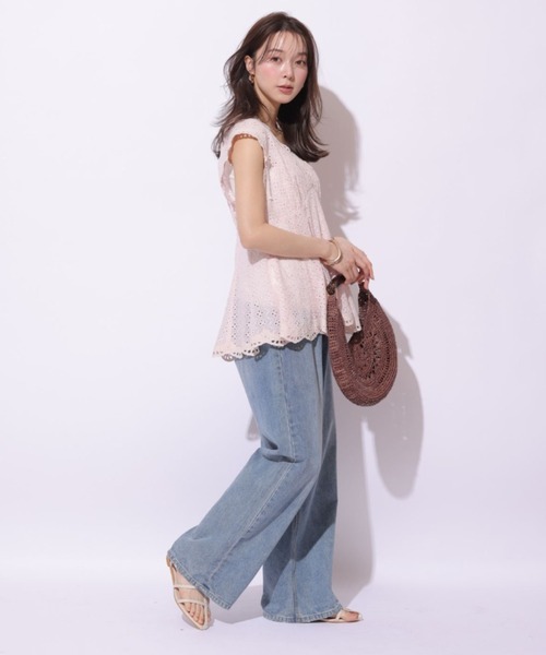 Mystrada(マイストラーダ)の「カットワークペプラムブラウス(シャツ/ブラウス・レディース・ブラック/ホワイト/ピンク/レッド・38/36)」の18枚目の写真