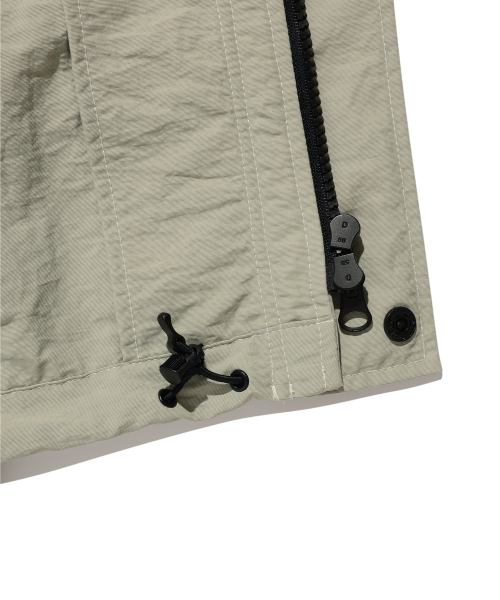 AECA(エイカ)の「NYLON CARGO JACKET-SAGE GREEN(ナイロンジャケット・レディース・その他・M/L)」の8枚目の写真