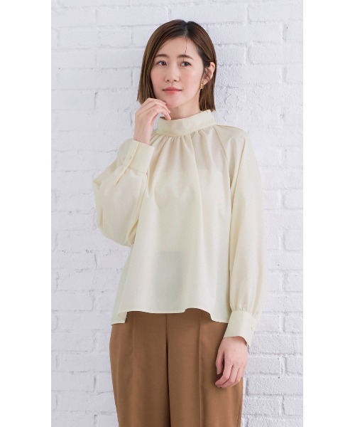 AOYAMA(アオヤマ)の「【静電気抑制】ハイネックギャザーブラウス(シャツ/ブラウス・レディース・ブラウン/ブルー/クリーム・L/M/LL)」の22枚目の写真
