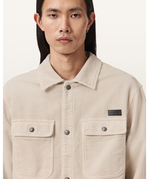 ALLSAINTS(オールセインツ)の「CASTLEFORD CORDUROY OVERSHIRT | CASTLEFORD コーデュロイ オーバーシャツ(シャツ/ブラウス・メンズ・ホワイト系その他・XS/S/M/L)」の2枚目の写真