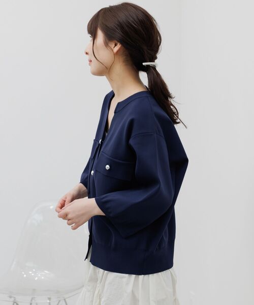 RETRO GIRL(レトロガール)の「スキッパーメタル釦カーデ(ニット/セーター・レディース・レッド/イエロー/オフホワイト/ブルー・FREE)」の11枚目の写真