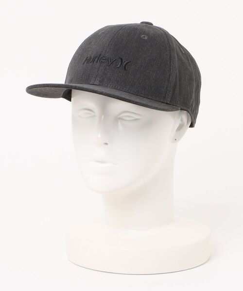 Hurley （ハーレー）の「【Hurley:ハーレー】ロゴキャップ　OAO BLACK DENIM CAP（キャップ・メンズ・ブラック系その他2/ブラック/ブラック×イエロー/ブラック×グレー/ブラック×ホワイト/ブラック系その他4/ブラック×カーキ/ブラック系その他3/ブラック×ピンク/ブラック系その他/ブラック×ブルー/ブラック×レッド・FREE）」の2枚目の写真