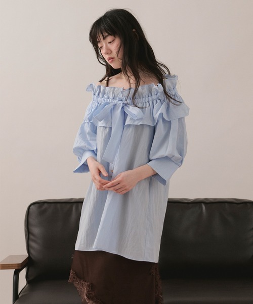loin nuit(ロワンニュイ)の「2way frill ribbon blouse / 2wayフリルリボンブラウス(シャツ/ブラウス・レディース・イエロー/ネイビー/ライトブルー・FREE)」の17枚目の写真