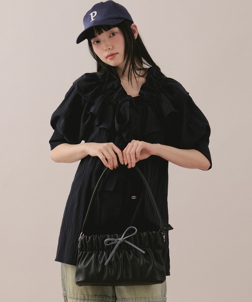 loin nuit(ロワンニュイ)の「2way frill ribbon blouse / 2wayフリルリボンブラウス(シャツ/ブラウス・レディース・イエロー/ネイビー/ライトブルー・FREE)」の15枚目の写真