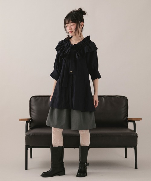 loin nuit(ロワンニュイ)の「2way frill ribbon blouse / 2wayフリルリボンブラウス(シャツ/ブラウス・レディース・イエロー/ネイビー/ライトブルー・FREE)」の11枚目の写真