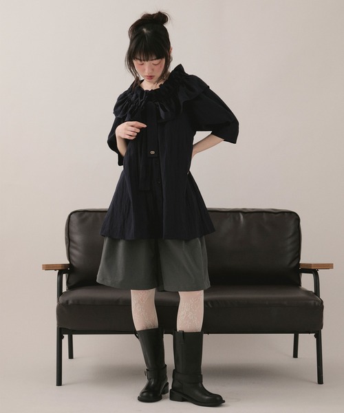 loin nuit(ロワンニュイ)の「2way frill ribbon blouse / 2wayフリルリボンブラウス(シャツ/ブラウス・レディース・イエロー/ネイビー/ライトブルー・FREE)」の10枚目の写真