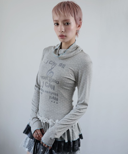 Ulysses(ユリシス)の「ドットプリントフリルヘムハイネックトップス(Tシャツ/カットソー・レディース・グレー・S/M)」の13枚目の写真