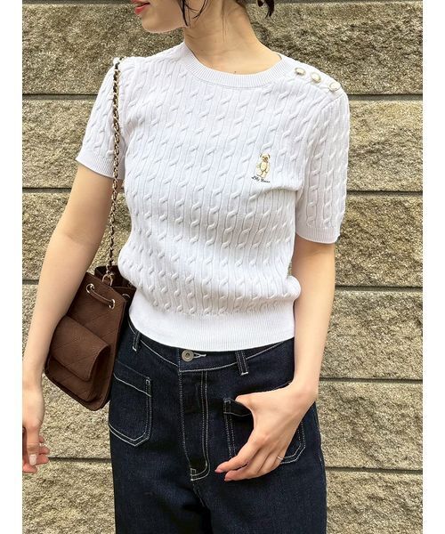 LILY BROWN(リリーブラウン)の「LilyBearサイドボタンケーブルニット(ニット/セーター・レディース・ピンク/ネイビー/オフホワイト/ブルー・F)」の2枚目の写真