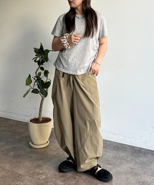 CPCM（シーピーシーエム）の「COOL撥水カーブパンツ（その他パンツ・メンズ・ブラック/ベージュ/ネイビー/ベージュ系その他/グレー・SMALL/MEDIUM/LARGE）」の21枚目の写真