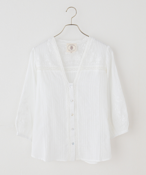 JOURNAL STANDARD(ジャーナルスタンダード)の「【Muche et Muchette/ミュッシェエミュセット】 Coquette Lace Trimmed Top(シャツ/ブラウス・レディース・ホワイト/ブラック・FREE)」の2枚目の写真
