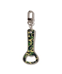 A BATHING APE（アベイシングエイプ）の「ABC CAMO BOTTLE OPENER（キッチンツール）」
