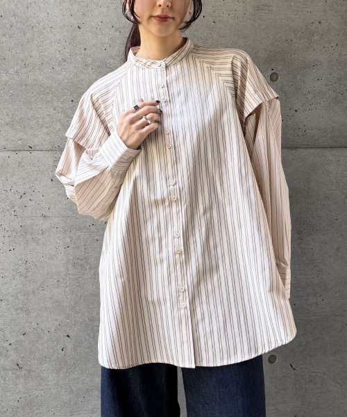 CIEL'AIR(シエルエアー)の「SPLIT SLEEVE MULTI-WAY SHIRT(セパレートスリーブマルチウェイシャツ)(シャツ/ブラウス・レディース・サックスブルー/ベージュ・FREE)」の2枚目の写真