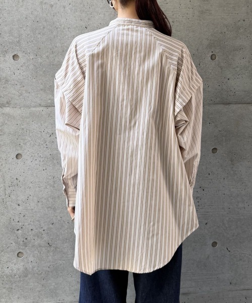 CIEL'AIR(シエルエアー)の「SPLIT SLEEVE MULTI-WAY SHIRT(セパレートスリーブマルチウェイシャツ)(シャツ/ブラウス・レディース・サックスブルー/ベージュ・FREE)」の7枚目の写真