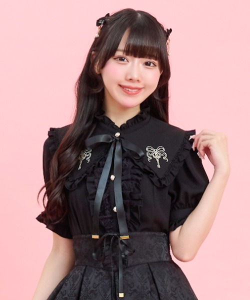 Secret Honey(シークレットハニー)の「アンティーク刺繍つけ衿ブラウス(シャツ/ブラウス・レディース・ライトグレー/オフホワイト/ブラック・MEDIUM)」の3枚目の写真