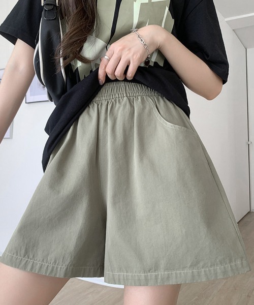 mielu(ミエル)の「ウエストゴムリラックスショートパンツ(その他パンツ・レディース・カーキ/ブラック/ダークグレー・MEDIUM/LARGE)」の3枚目の写真