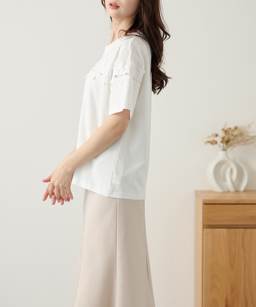 DAYRA(デイラ)の「フラワー レース ライン デザイン カットソー(Tシャツ/カットソー・レディース・ホワイト/ブラック・FREE)」の10枚目の写真