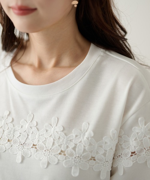 DAYRA(デイラ)の「フラワー レース ライン デザイン カットソー(Tシャツ/カットソー・レディース・ホワイト/ブラック・FREE)」の13枚目の写真