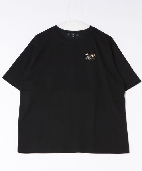 8(eight)(エイト)の「ハートロゴワッペンTシャツ(Tシャツ/カットソー・メンズ・ホワイト/ブラック/ブラウン・MEDIUM/LARGE)」の2枚目の写真