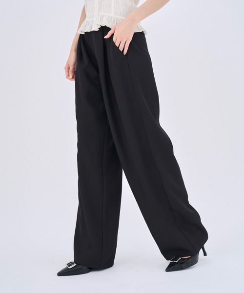 Lallana(ララーナ)の「Beautiful Silhouette Wide Slacks /美シルエットタックワイドスラックス(スラックス・レディース・ブラック/アイボリー・LARGE/MEDIUM/SMALL)」の22枚目の写真