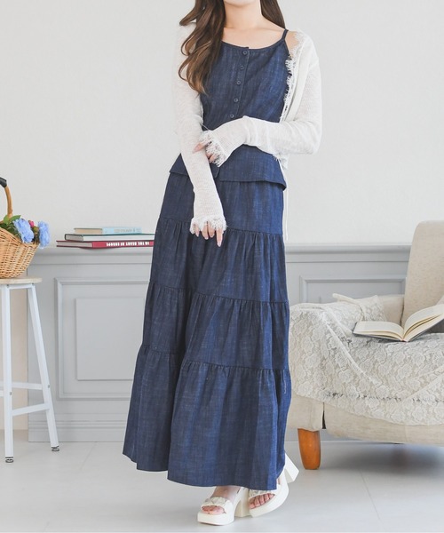 MISCH MASCH(ミッシュマッシュ)の「2026春夏新作 ティアードキャミセットアップ(ワンピース・レディース・ネイビー/ホワイト・フリ-)」の6枚目の写真
